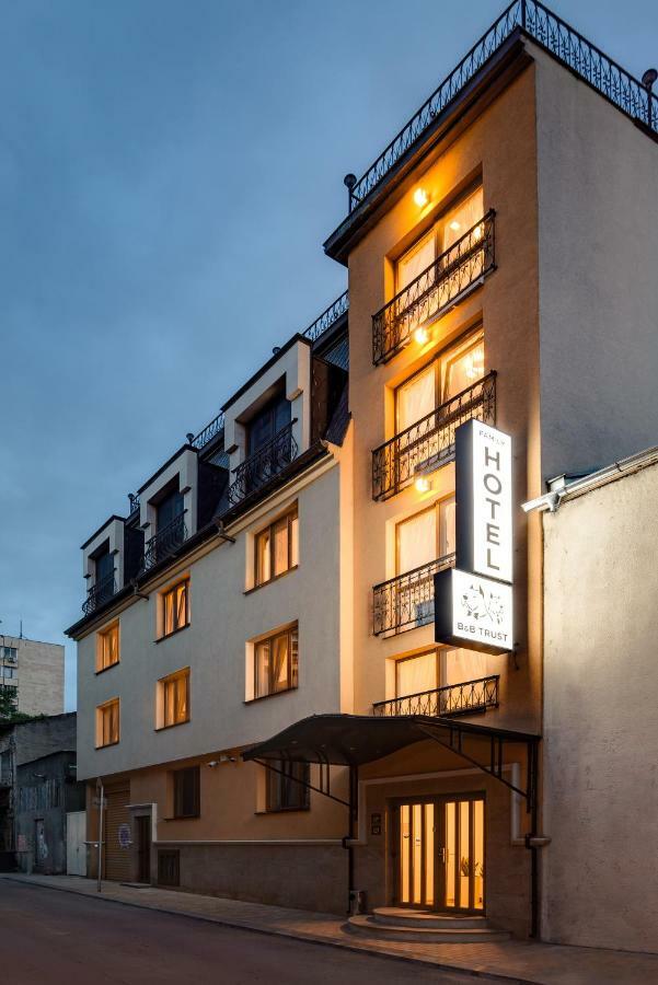Family Hotel Anna รูเซ ภายนอก รูปภาพ